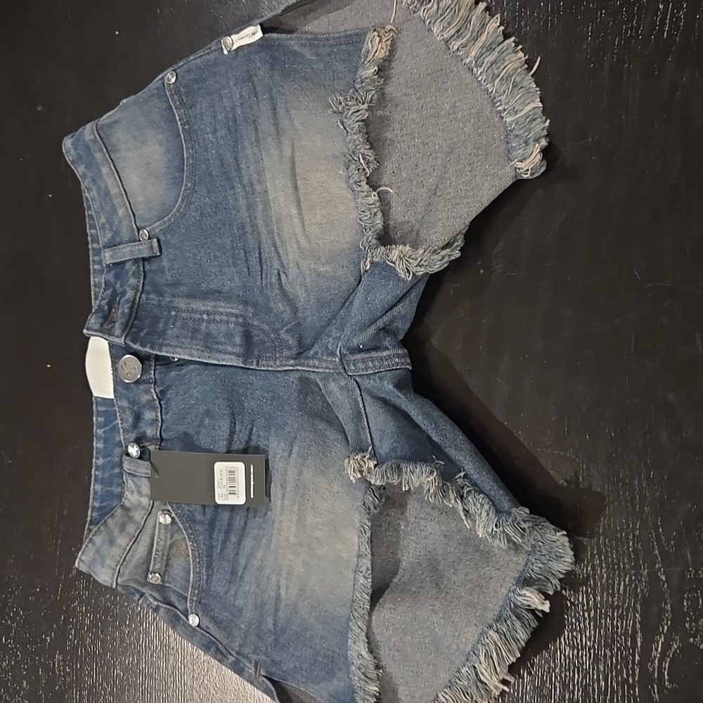 NWT! One Teaspoon Marlons Denim Shorts 26 - Picture 4 of 10
